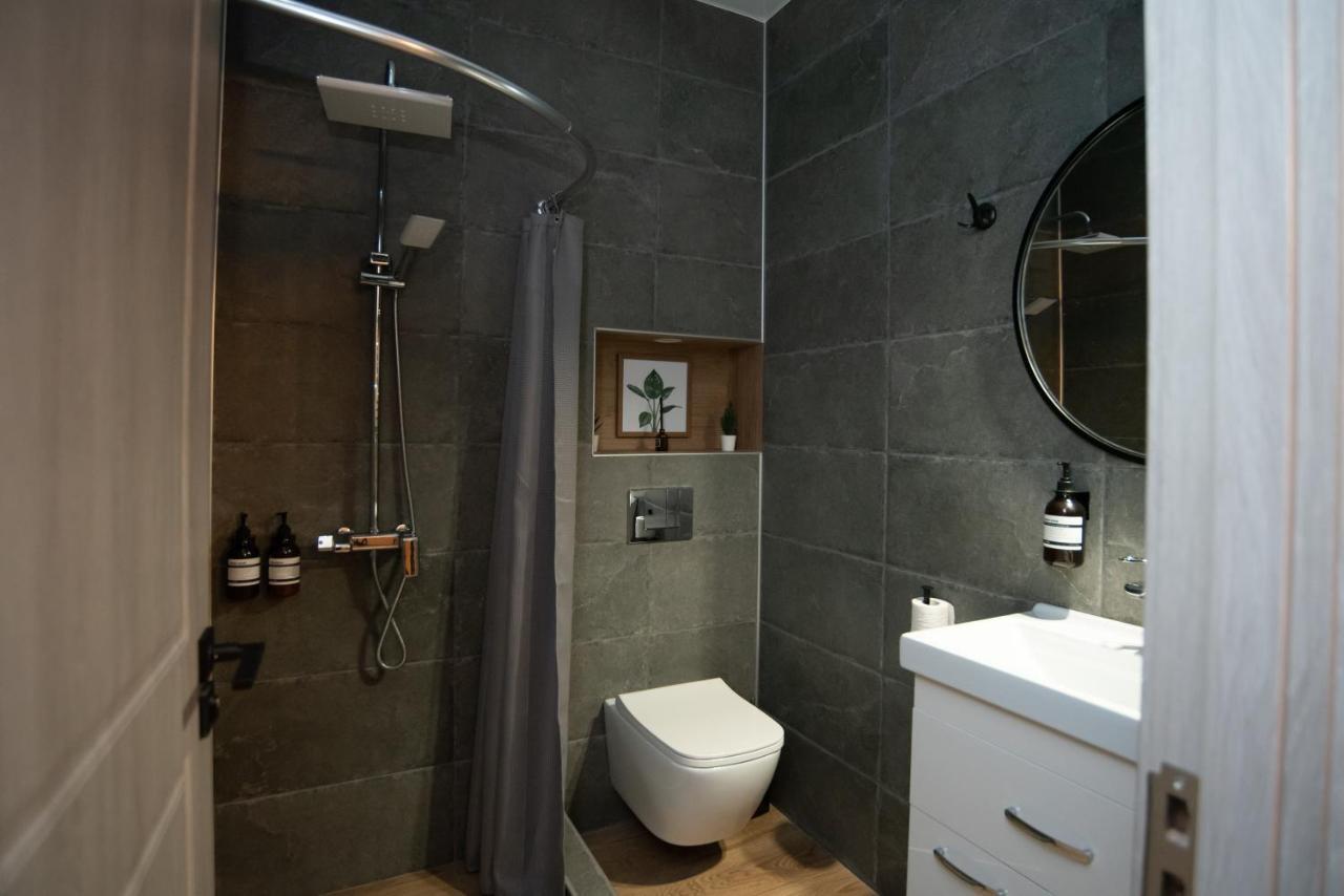 Luxury Apartment In Old Tbilisi With Terrace Kültér fotó