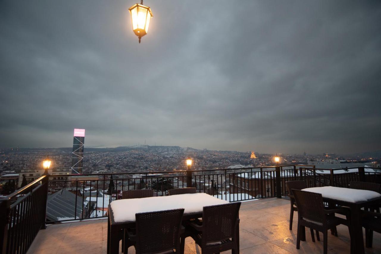 Luxury Apartment In Old Tbilisi With Terrace Kültér fotó