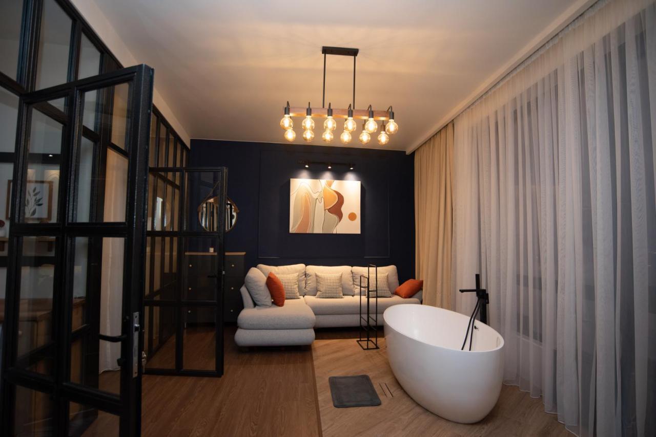 Luxury Apartment In Old Tbilisi With Terrace Kültér fotó