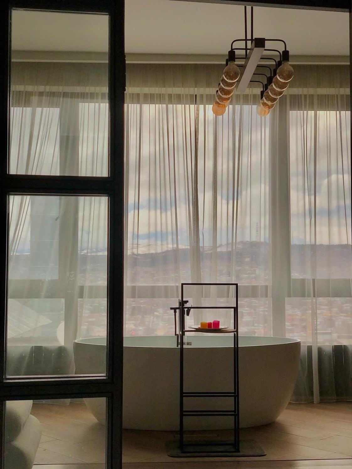 Luxury Apartment In Old Tbilisi With Terrace Kültér fotó
